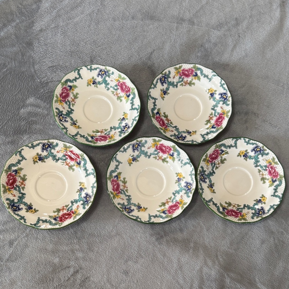 Royal Doulton‎ Floradora Green 1981 Tea Cup Saucer Set of 5 Fine China Vintage
